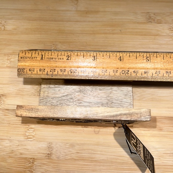 Seashell themed Wood and Stainless Steel Napkin Holder Brand-Nu Steel India - Picture 4 of 7